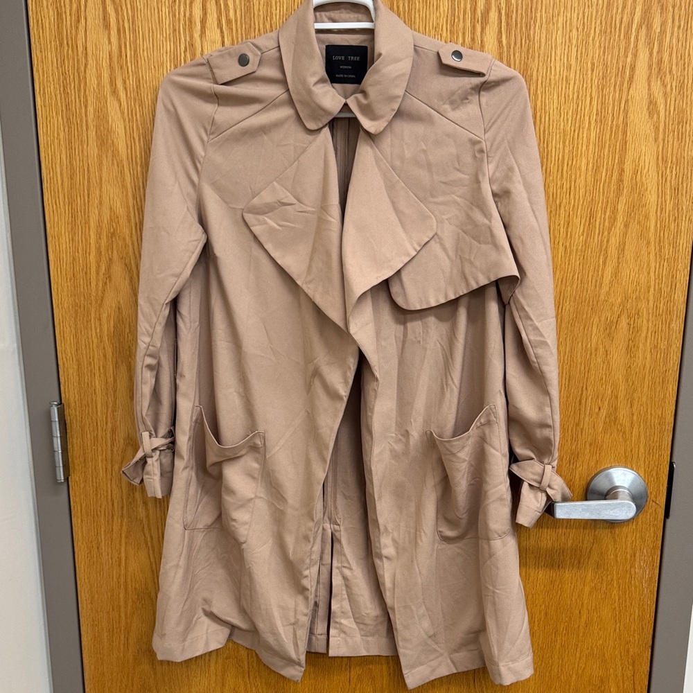Love Tree Women's Tan Trench Coat lightweight‎ - Picture 2 of 7